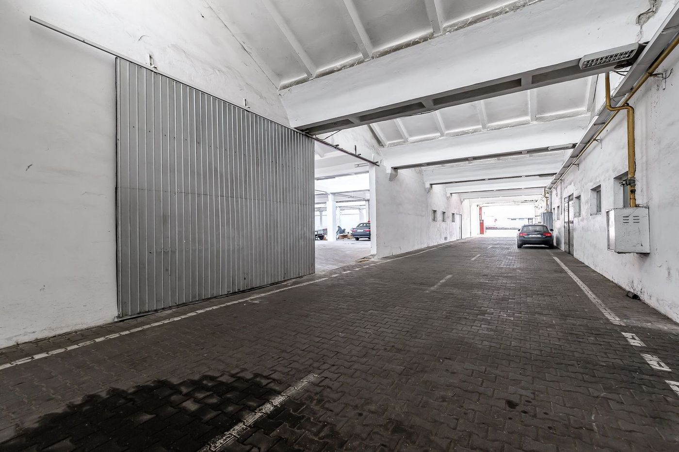 Hală industrială în suprafață de 1174 mp - foto 2