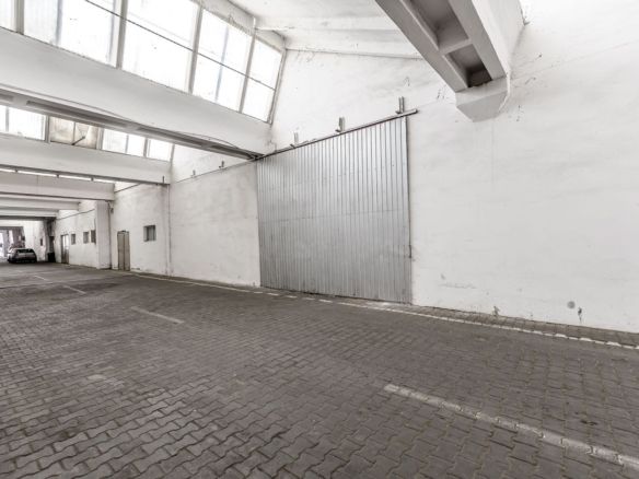 Hală industrială în suprafață de 1174 mp - foto 3