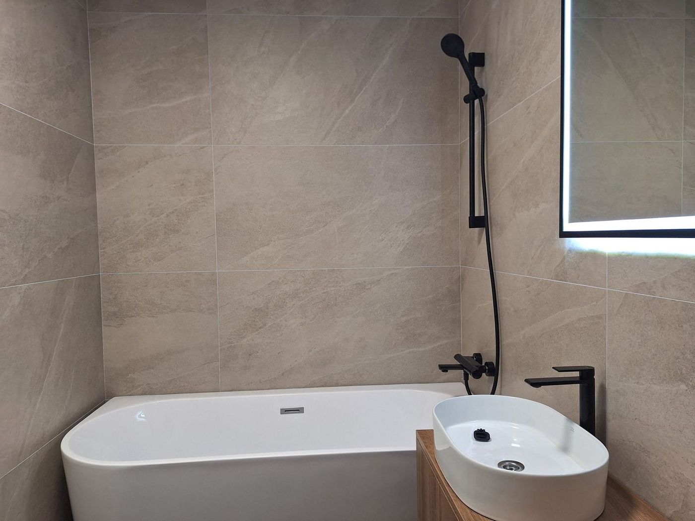 Apartament modern I 2 camere I Ansamblul Eroilor I Floresti - foto 7