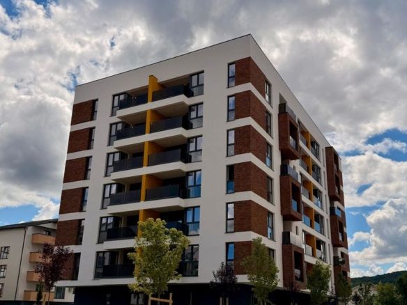 Apartament semifinisat 4 camere I Strada Tineretului I Floresti - Imagine principala