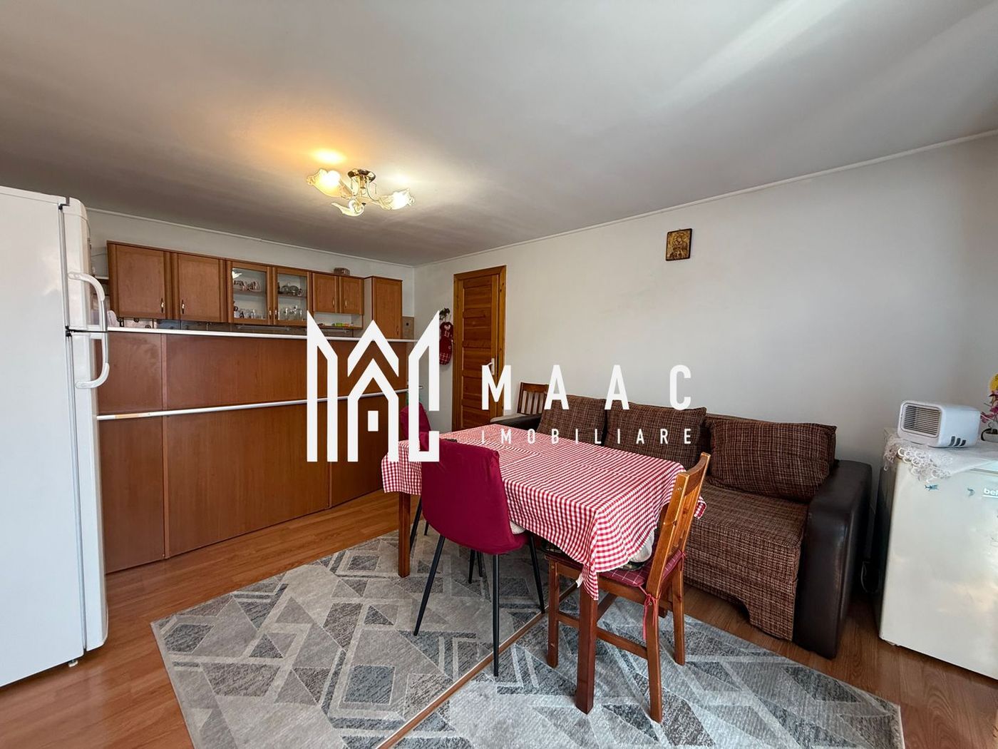 Apartament de vânzare Sibiu | Central | 3 camere | 77 mp - foto 6 Apartament de vânzare Sibiu | Central | 3 camere | 77 mp - foto 6