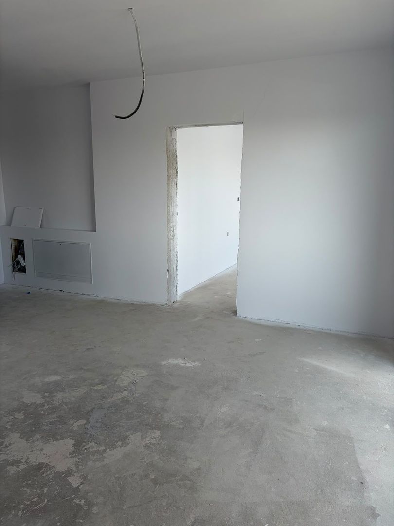 Apartament decomandat | 3 camere | 2 bai | 2 terase | parcare | Junior - foto 2