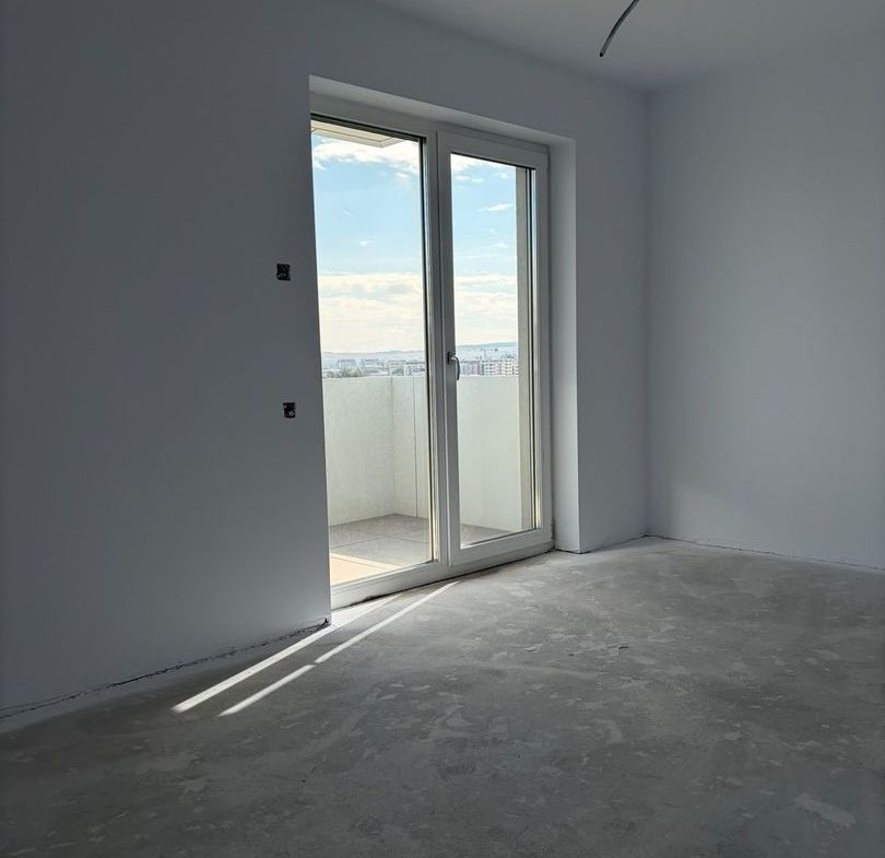 Apartament decomandat | 3 camere | 2 bai | 2 terase | parcare | Junior - foto 5