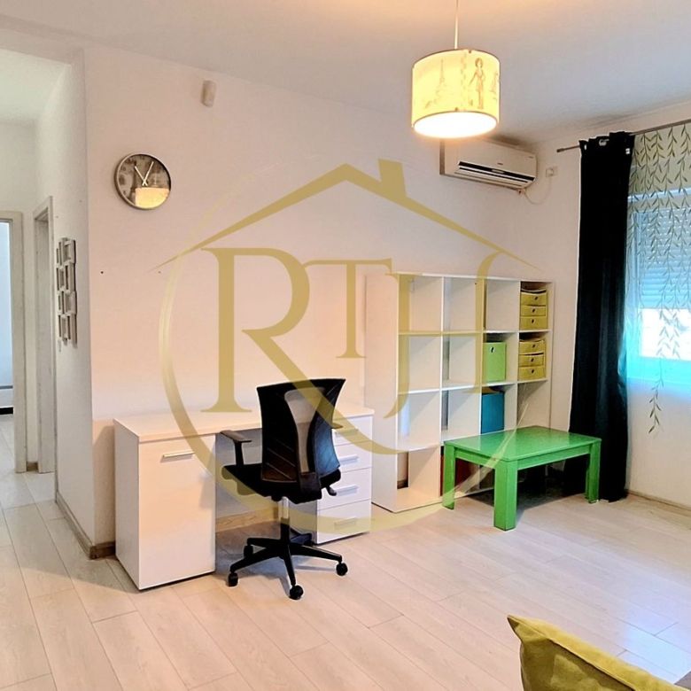 Apartament de inchiriat, 2 camere, Giroc zona centrala, langa Scoala - Imagine principala