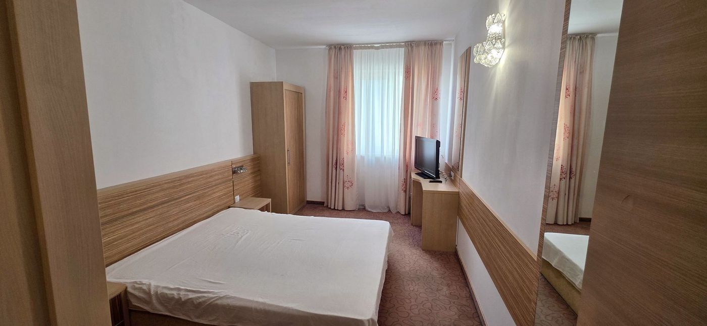 Apartament 2 camere de închiriat – Vitan Rin Grand Hotel 38 mp - foto 2