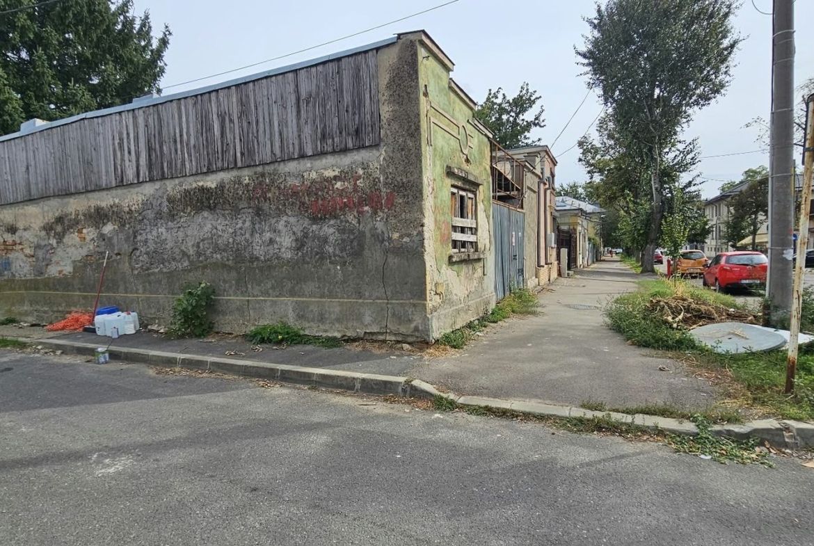 TEREN INTRAVILAN DE VANZARE – 375 MP – DUBLU ACCES – STR. DR. CARNABEL - Imagine principala