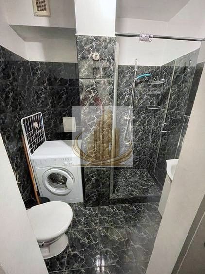 Apartament renovat cu 1 cameră transformat in 2 cam | zona MEDICINA f - foto 4