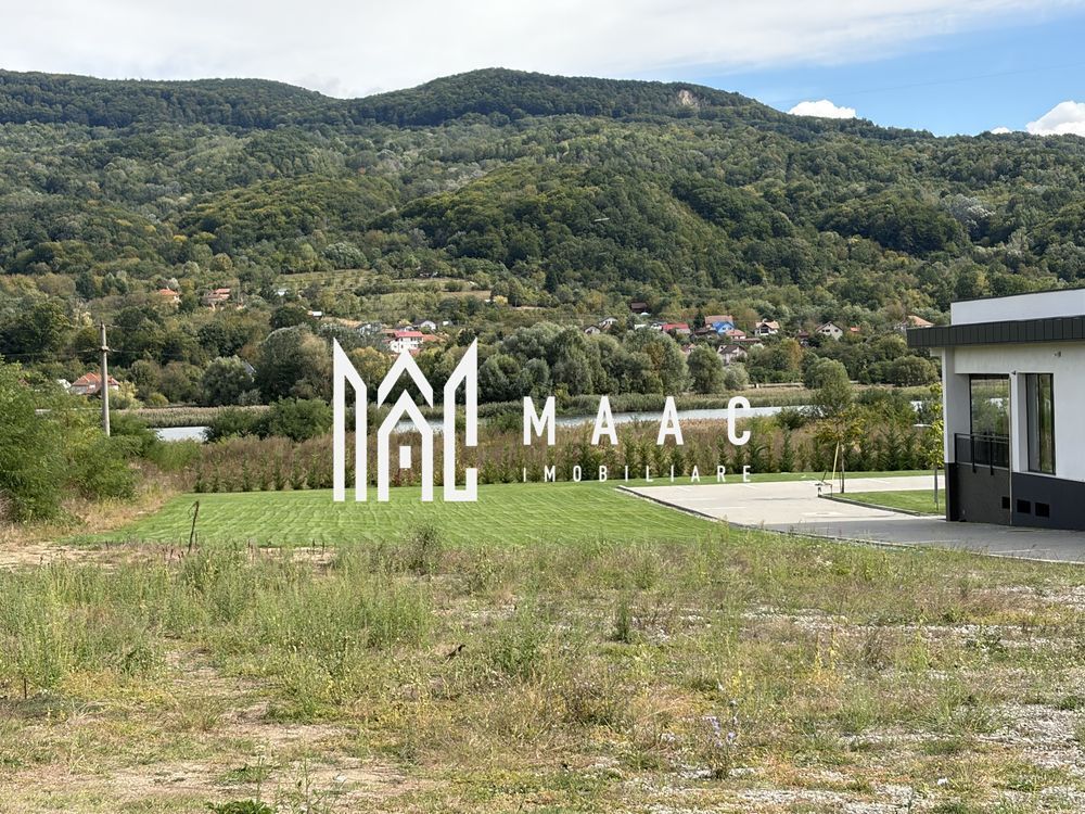 Teren intravilan de vânzare | Gura Vaii | 13.000 mp | restaurant - Imagine principala