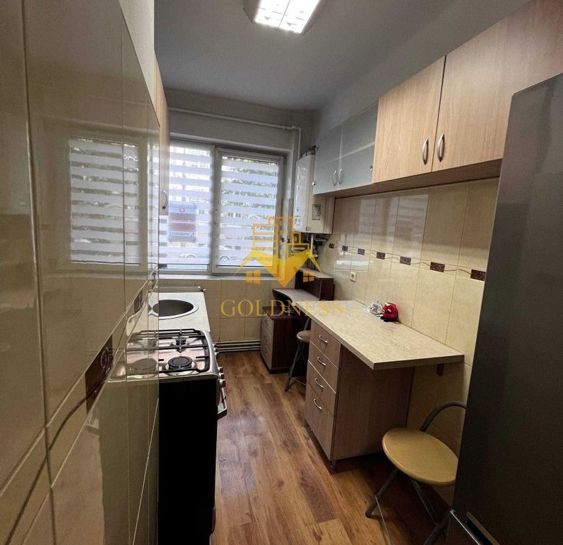 1 camera decomandata, Horea, UBB, UTCN, Centrala proprie - foto 2