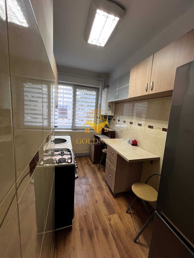 1 camera decomandata, Horea, UBB, UTCN, Centrala proprie - foto 2