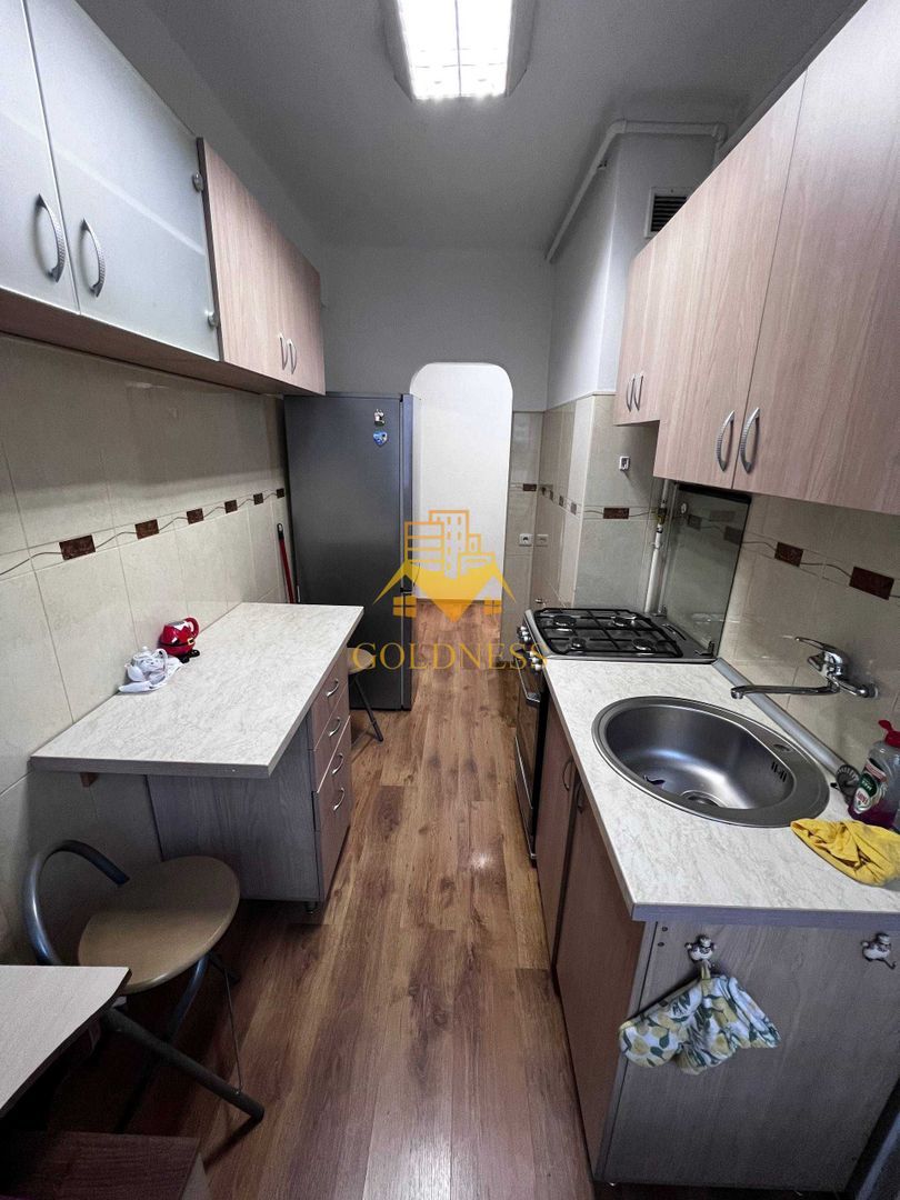 1 camera decomandata, Horea, UBB, UTCN, Centrala proprie - foto 6