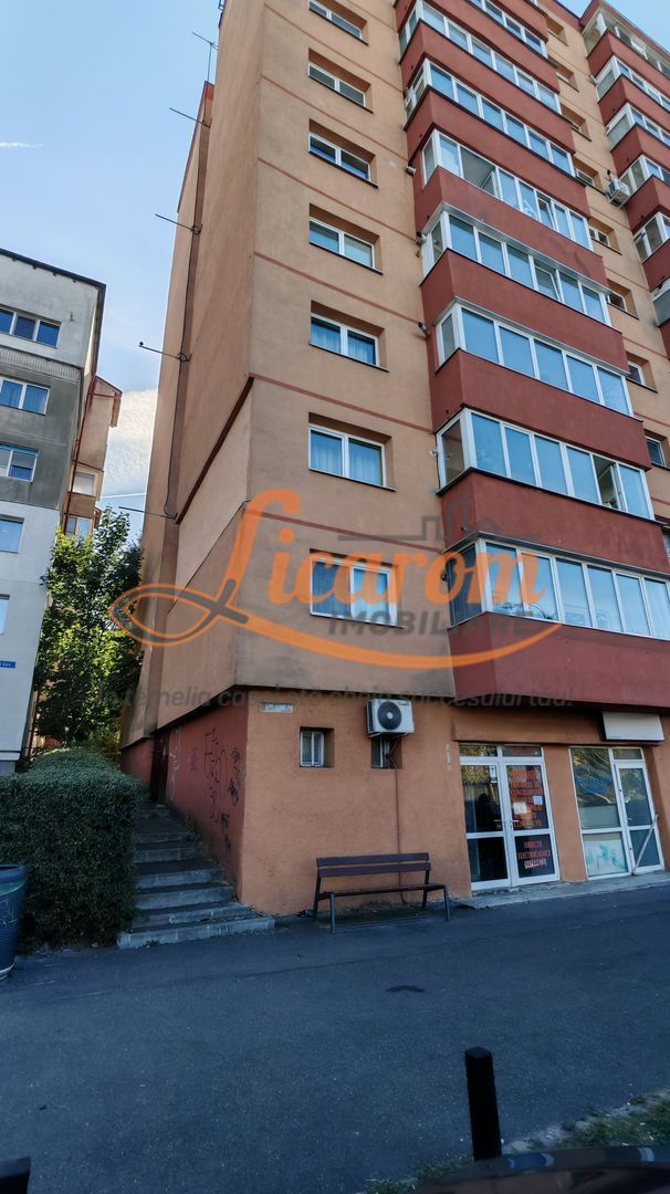 2 camere decomandat,BD Garii,etaj intermediar,pret pornire 103000 E - Imagine principala