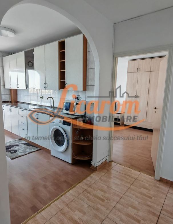 2 camere decomandat,BD Garii,etaj intermediar,pret pornire 103000 E - foto 2