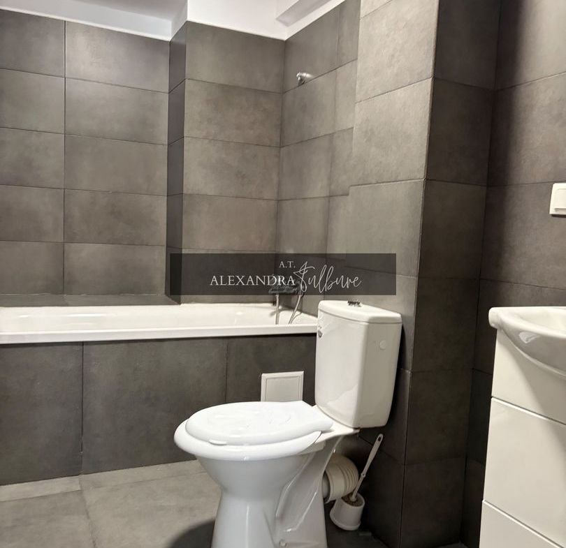 Apartament la cheie | 2 camere | terasa | parcare | Lombului - foto 5