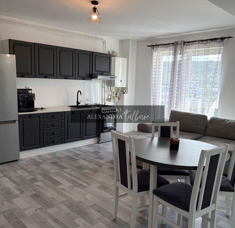 Apartament la cheie | 2 camere | parcare | Lombului - foto 2