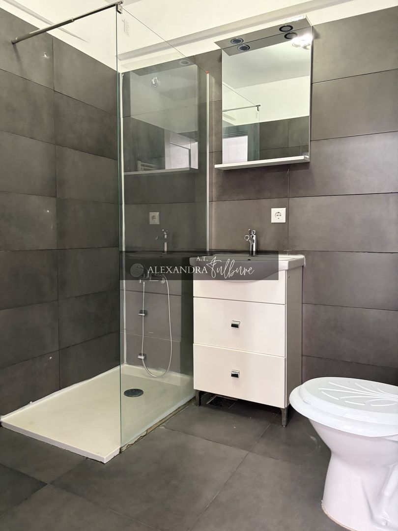 Apartament la cheie | 2 camere | terasa | parcare | Lombului - foto 5