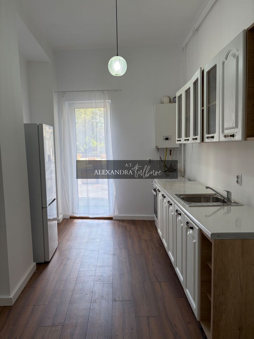Apartament la cheie | 2 camere | parcare | Lombului - foto 2