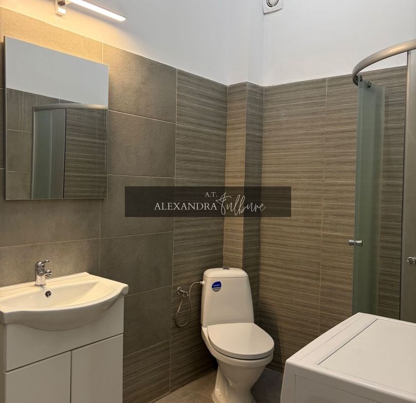 Apartament la cheie | 2 camere | parcare | Lombului - foto 7