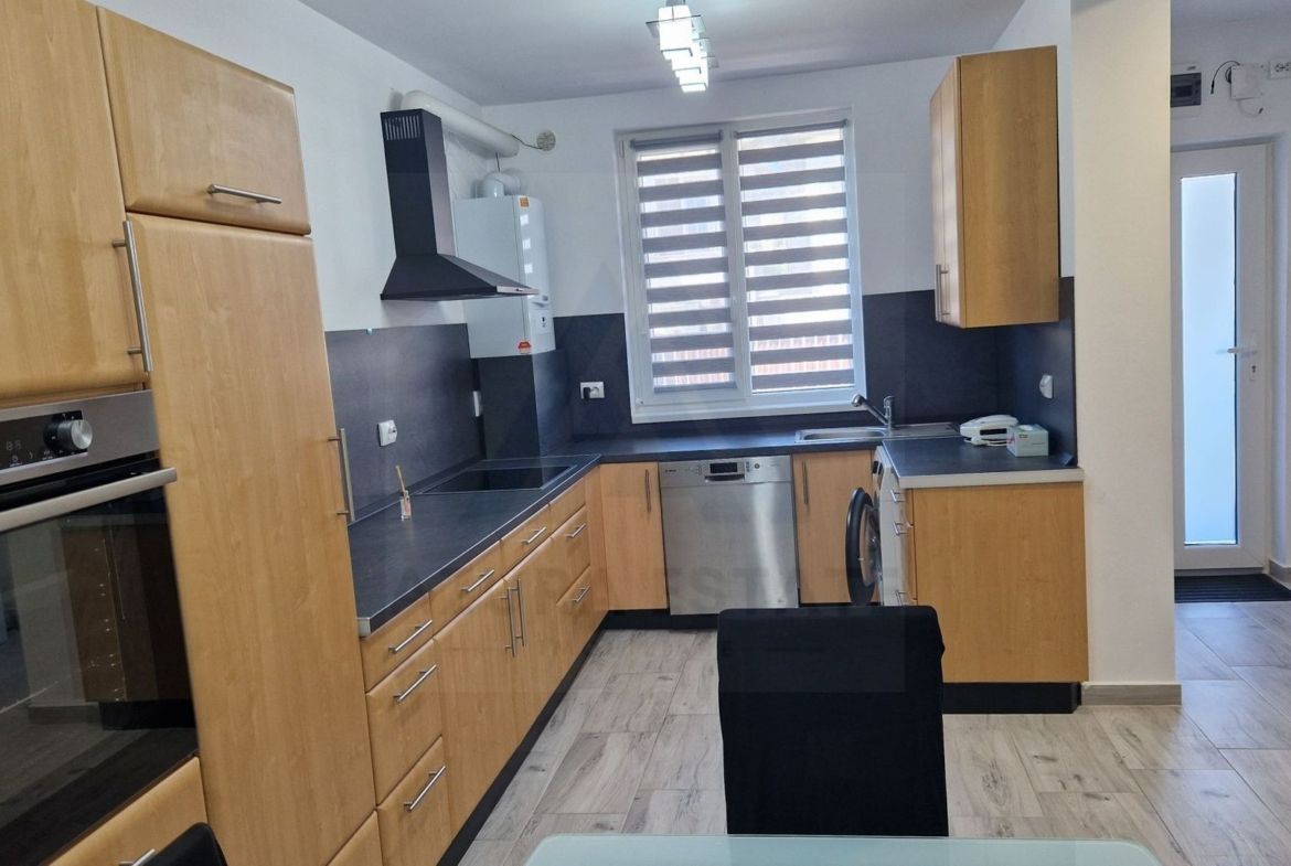 Casa 4 camere 84 mp utili curte privata balcon parcare Zona Triajului - foto 3