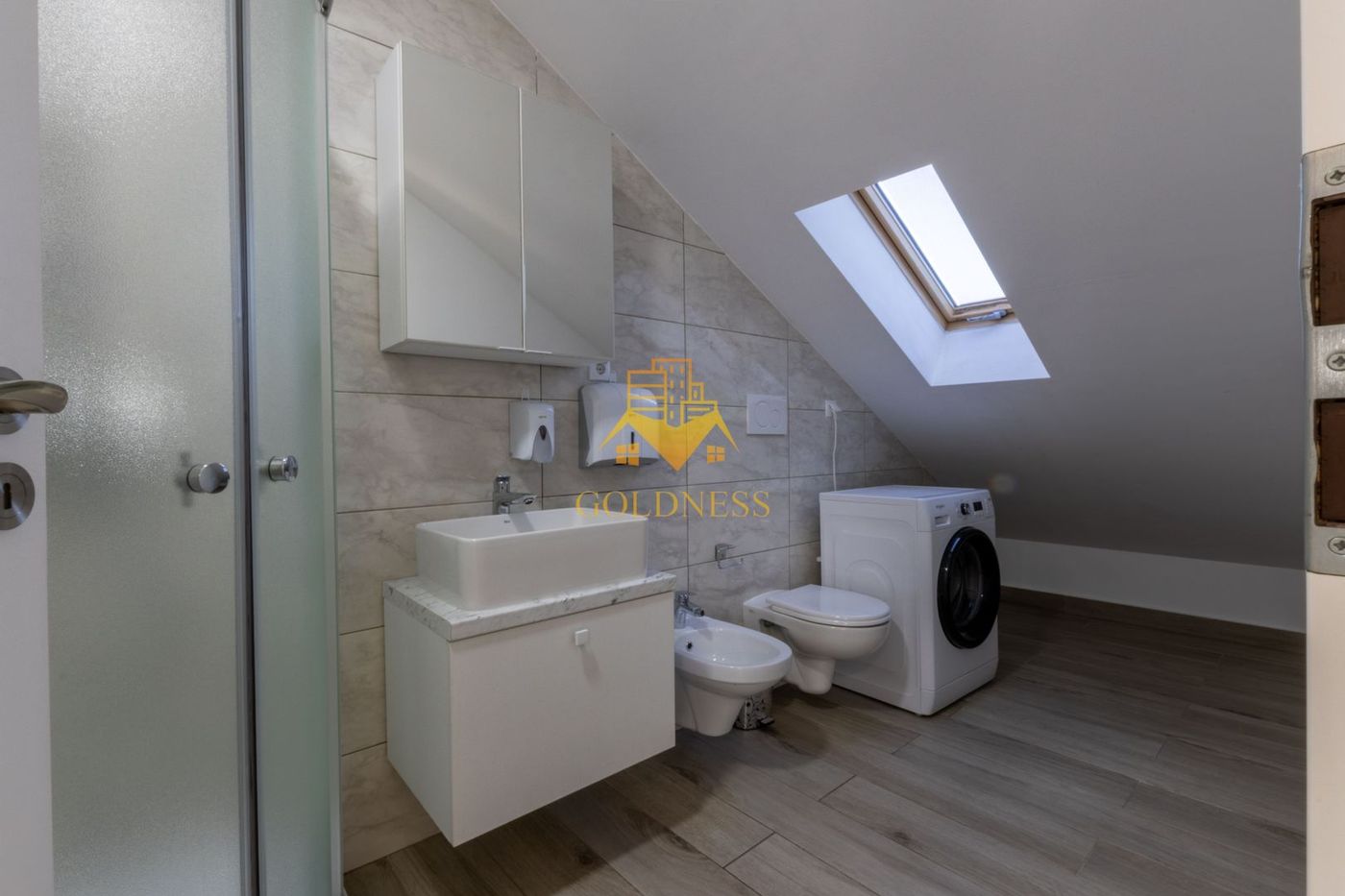 3 camere, modern, bloc nou, garaj,Europa zona Complex Luminia,Moldovan - foto 5