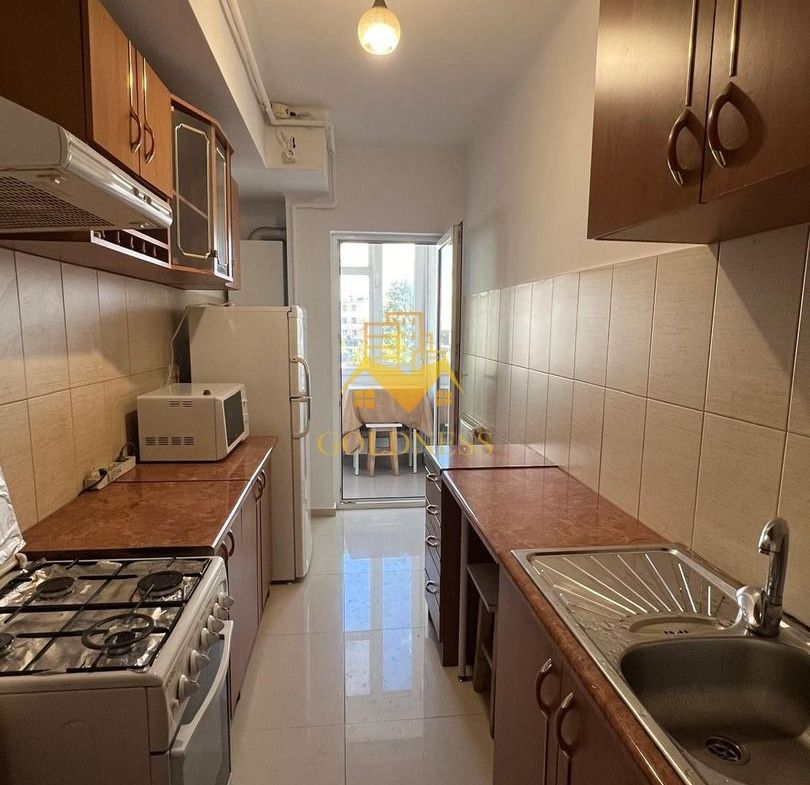 2 Camere decomandate, Central, M. Viteazul, Mc Donald s, Litere, Horea - foto 5