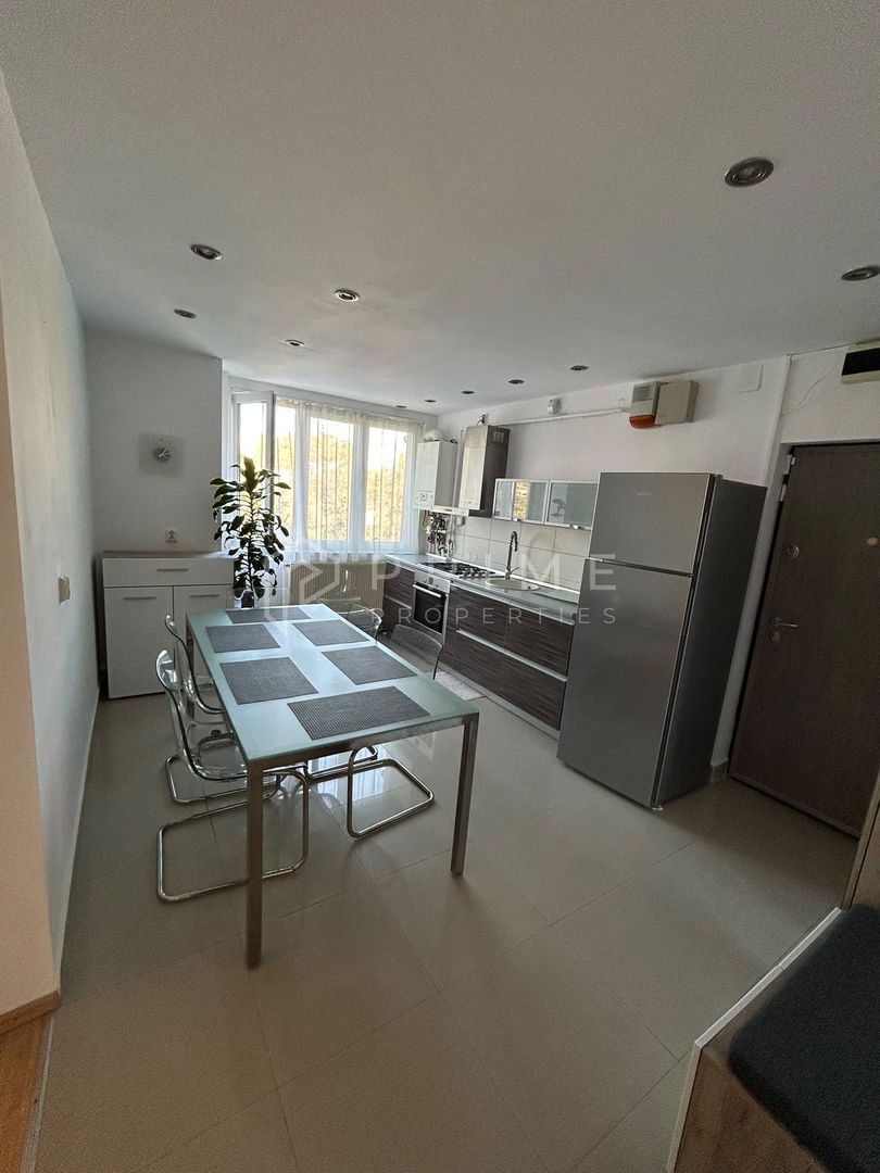 Apartament Cochet cu 3 Camere și 2 Balcoane – 76 mp | Zonă Liniștită - foto 3