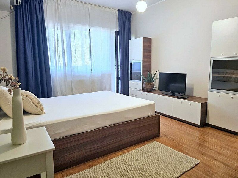 Apartament cu o camera,  45 mp - Italian Residence, George Cosbuc - foto 4