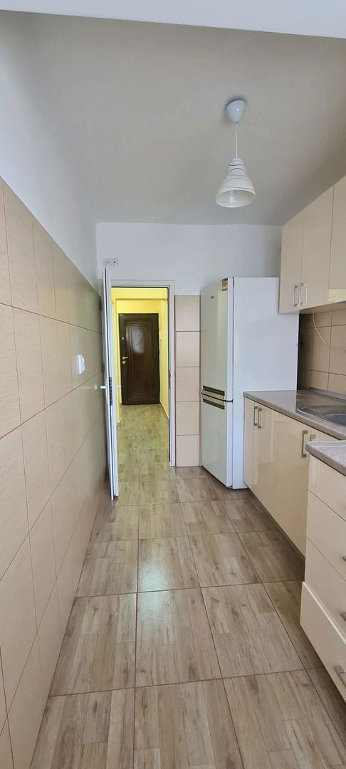 De inchiriat apartament 1 camera micro 20, etaj 1, 1500 lei - foto 2