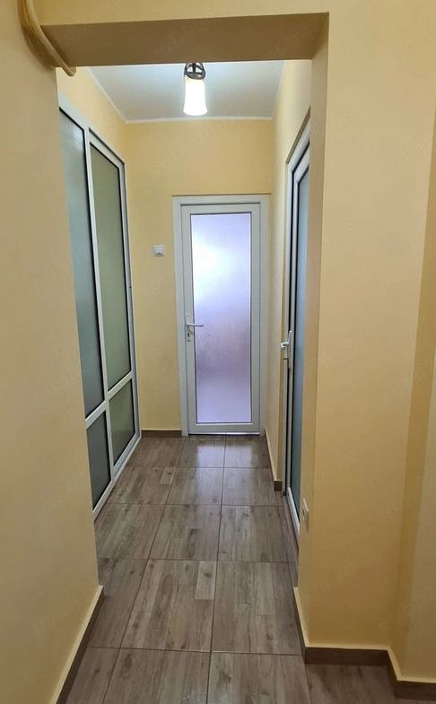 De inchiriat apartament 1 camera micro 20, etaj 1, 1500 lei - foto 6