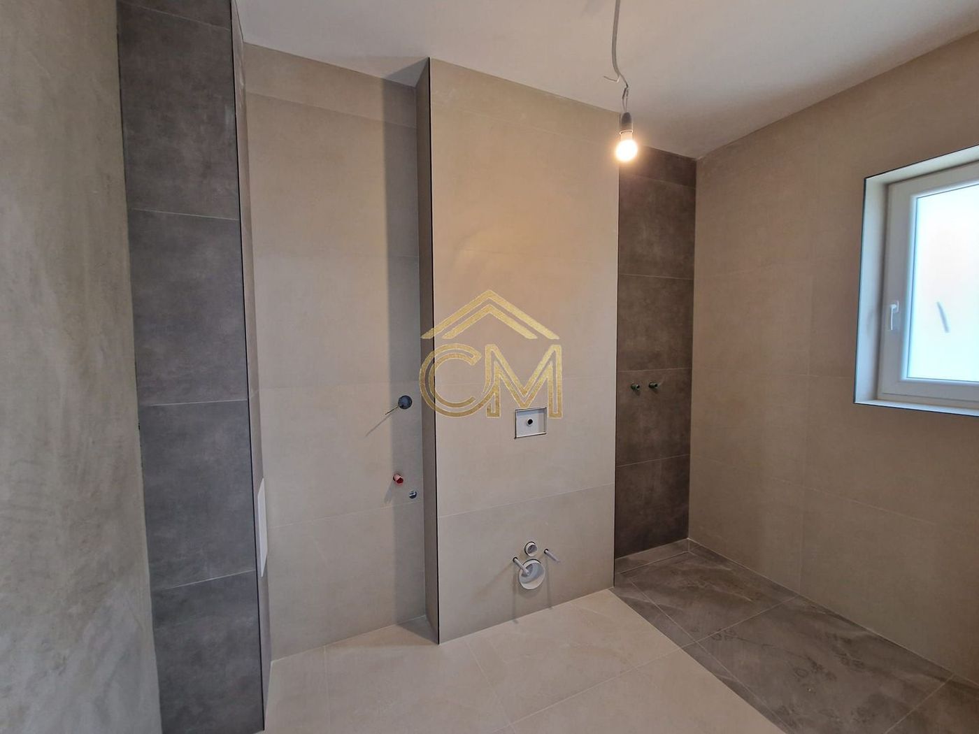 Casă 4 Camere - 120 MPU - 264 MP Teren - La Cheie - foto 4