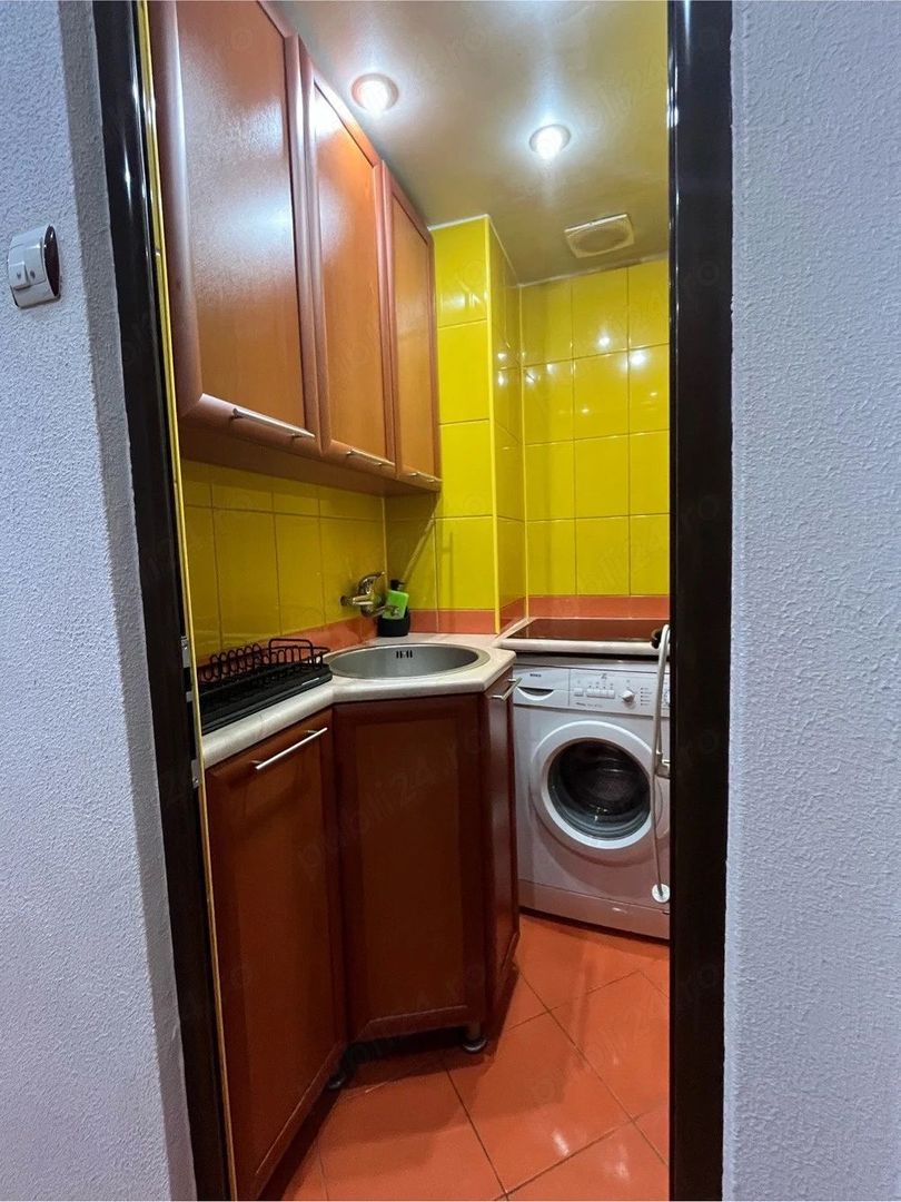 De inchiriat apartament 1 camera faleza Dunarii, et. 9, 1400 lei - foto 5 De inchiriat apartament 1 camera faleza Dunarii, et. 9, 1400 lei - foto 5