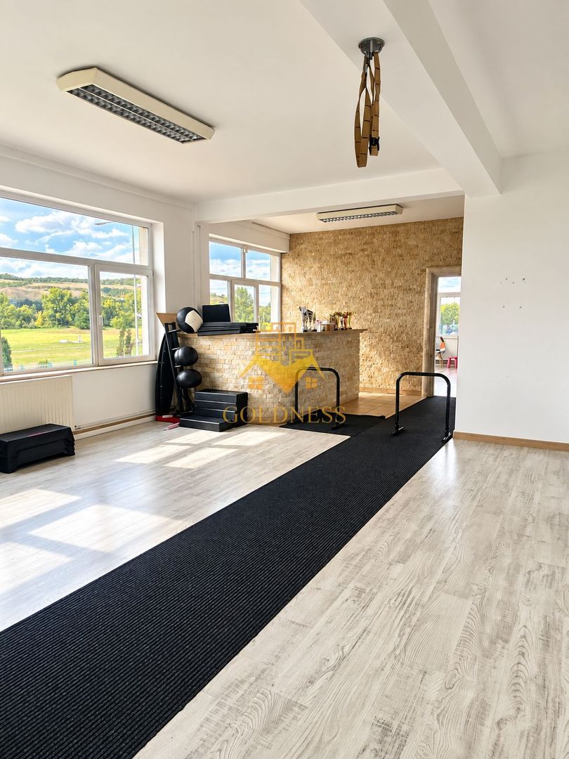 Spatiu comercial/ birouri, aprox. 200 mp, lângă METRO, BMW, Floresti - foto 5