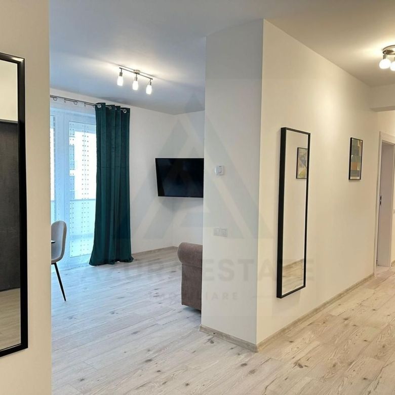Apartament modern 3 camere 101 mp 2 bai lift terasa si parcare Central - Imagine principala