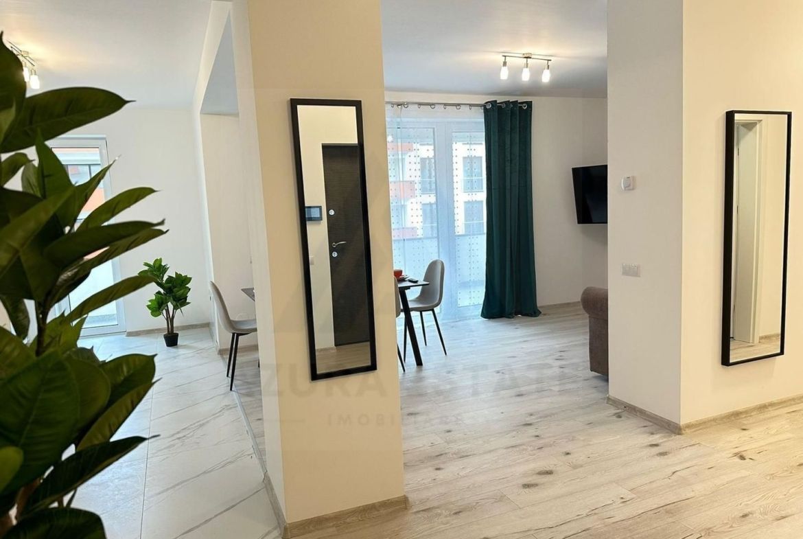 Apartament modern 3 camere 101 mp 2 bai lift terasa si parcare Central - foto 3