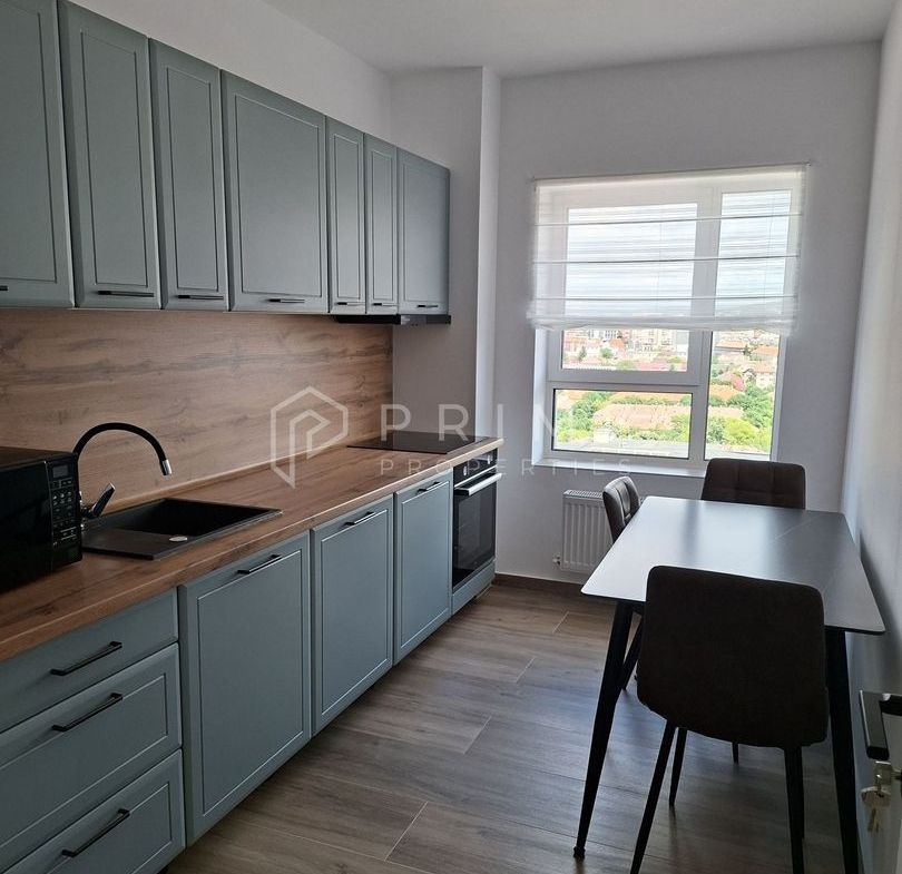 Apartament Nou cu 2 Camere, Panoramă Deosebită și Parcare Subterană - Imagine principala