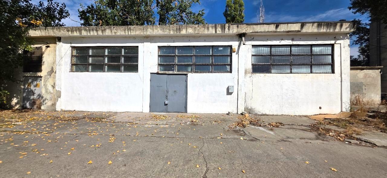 Hală de închiriat Sector 3 – Șos. Industriilor – 140 mp - Imagine principala