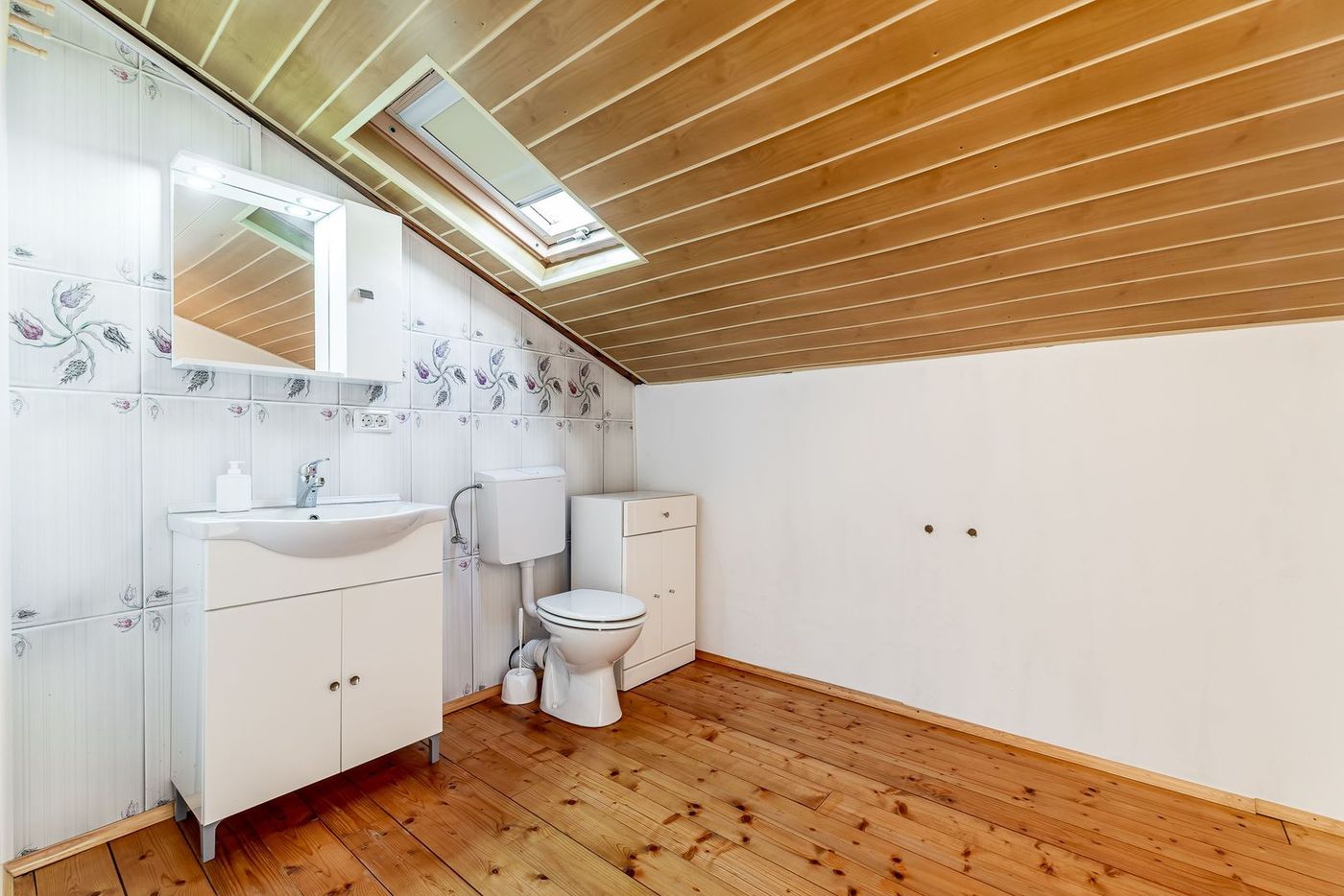 Apartament pe două nivele în Piața Catedralei, Arad. - foto 5