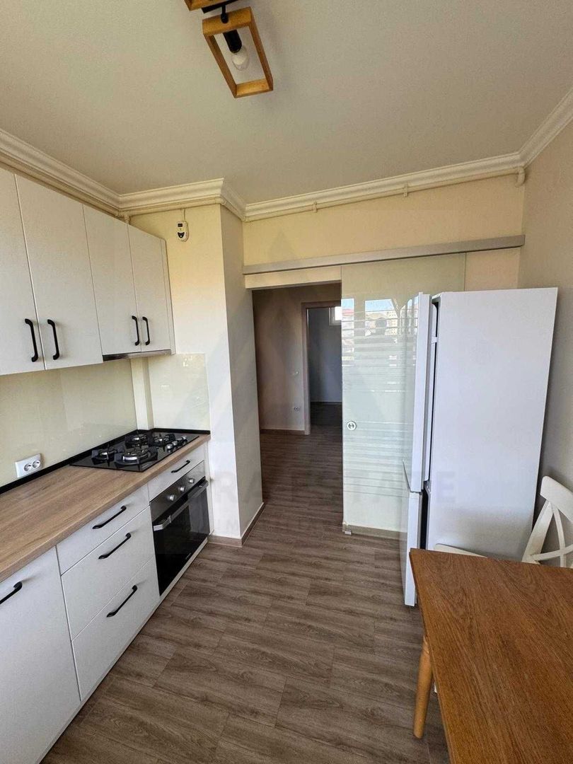 Apartament 2 camere 70 mp utili etaj 2 balcon si pivnita Trei Stejari - foto 4 Apartament 2 camere 70 mp utili etaj 2 balcon si pivnita Trei Stejari - foto 4