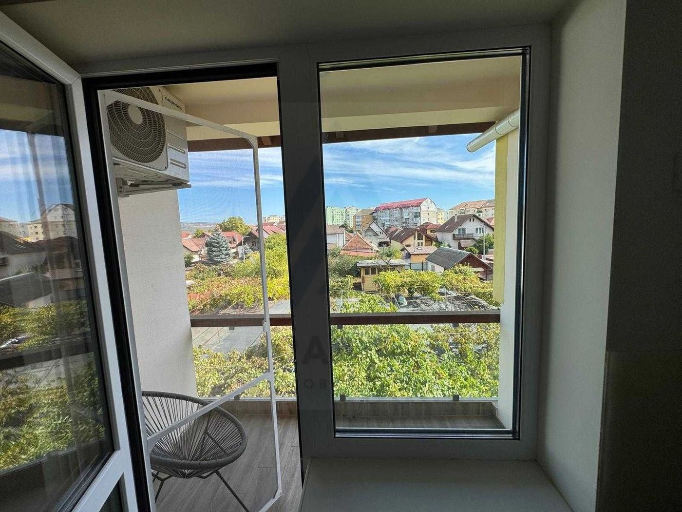 Apartament 2 camere 70 mp utili etaj 2 balcon si pivnita Trei Stejari - foto 7 Apartament 2 camere 70 mp utili etaj 2 balcon si pivnita Trei Stejari - foto 7