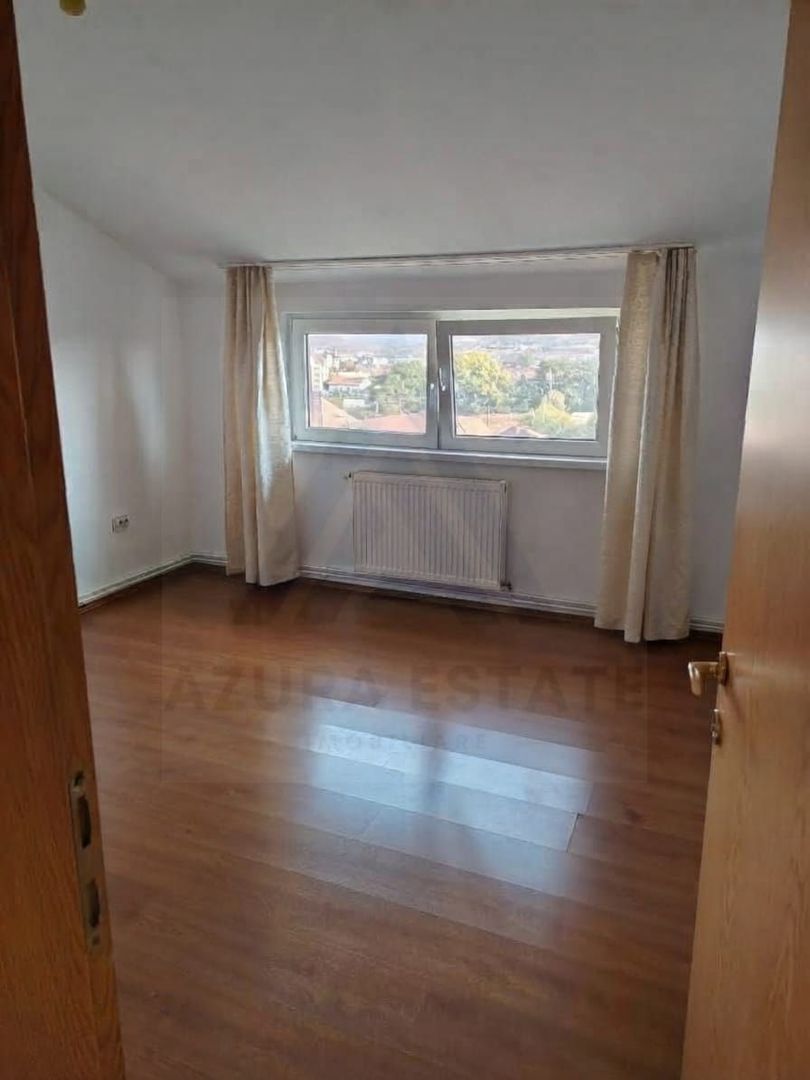 Apartament 3 camere nemobilat 52 mp utili zona Trei Stejari - foto 2