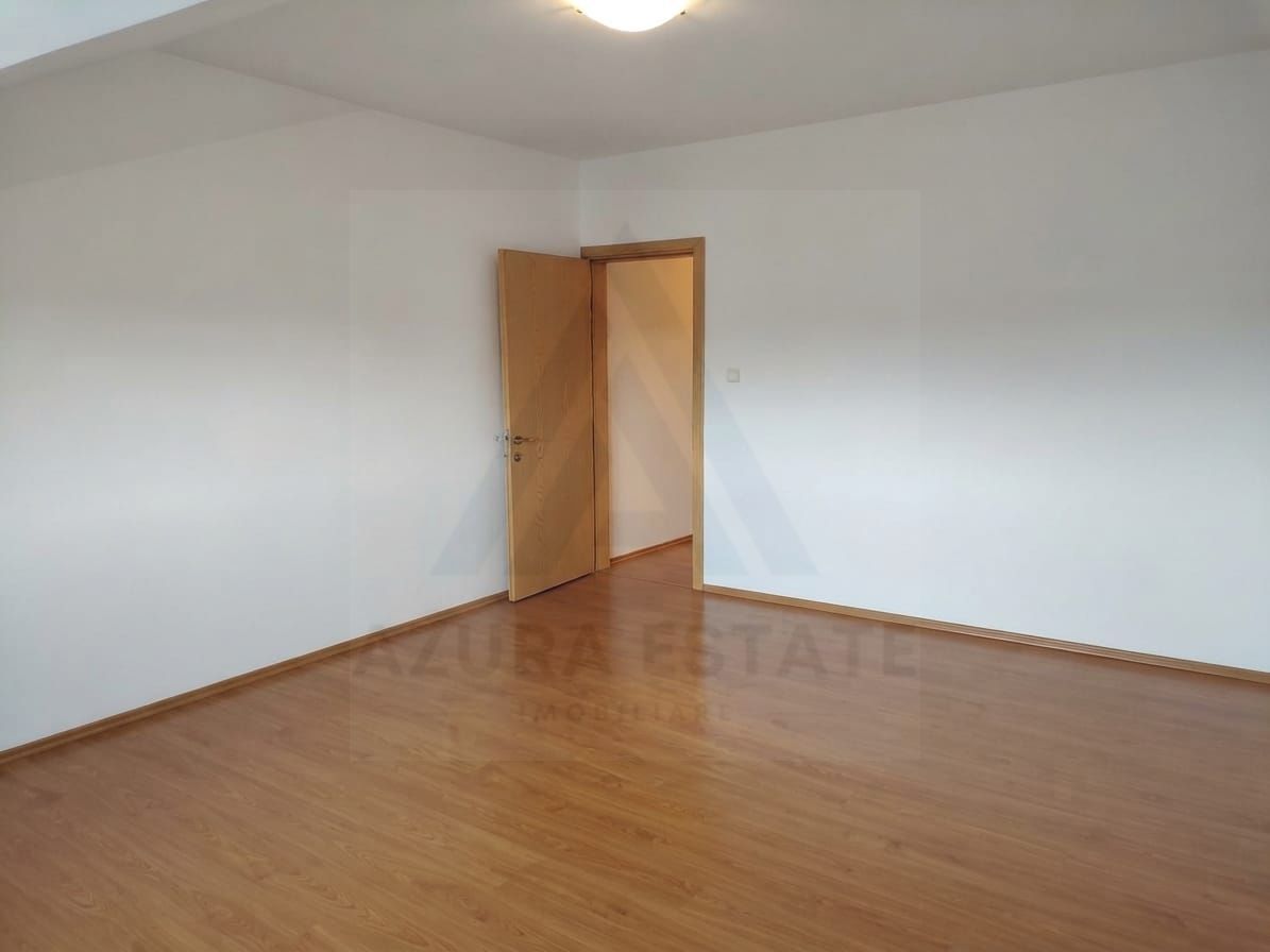 Apartament 3 camere nemobilat 52 mp utili zona Trei Stejari - foto 3
