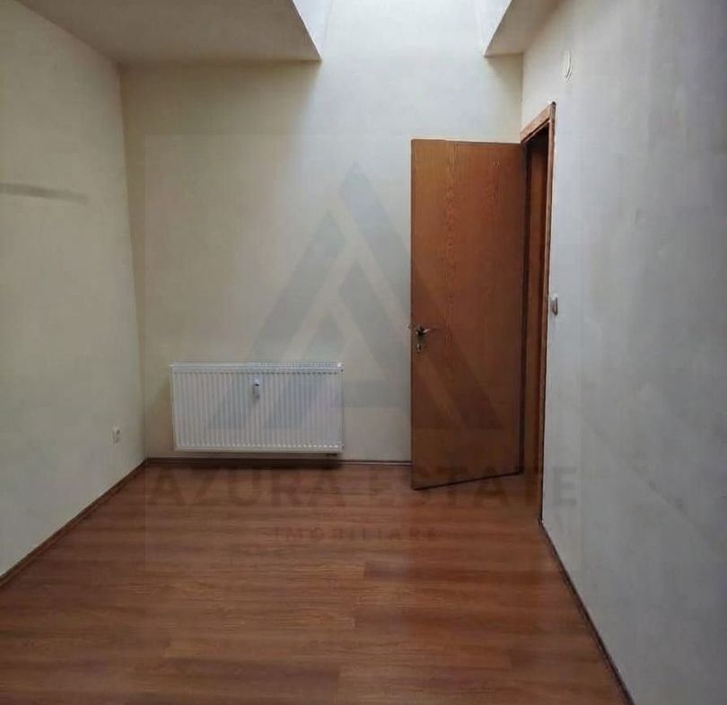 Apartament 3 camere nemobilat 52 mp utili zona Trei Stejari - foto 4