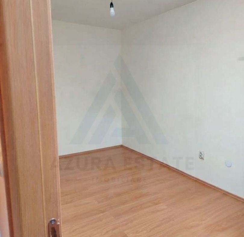 Apartament 3 camere nemobilat 52 mp utili zona Trei Stejari - foto 5