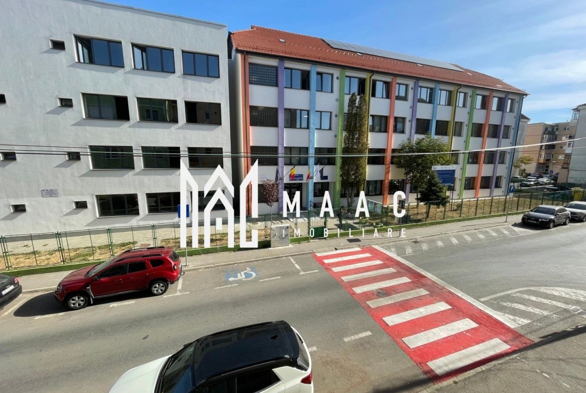 Apartament de vânzare Sibiu | Vasile Aaron | 4 camere | decomandat - foto 3