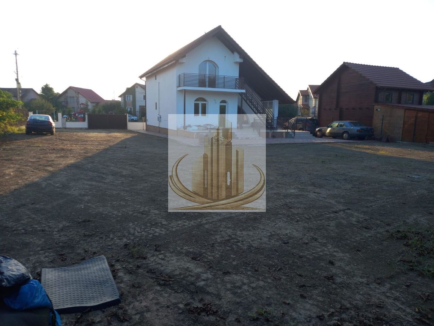 Casă 5 camere, 2 niveluri, intrări și utilități separate – Șag - foto 2