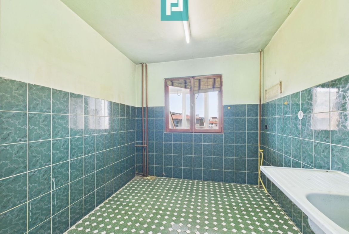 Apartament 3 camere | Decomandat | Zona Complex - foto 5