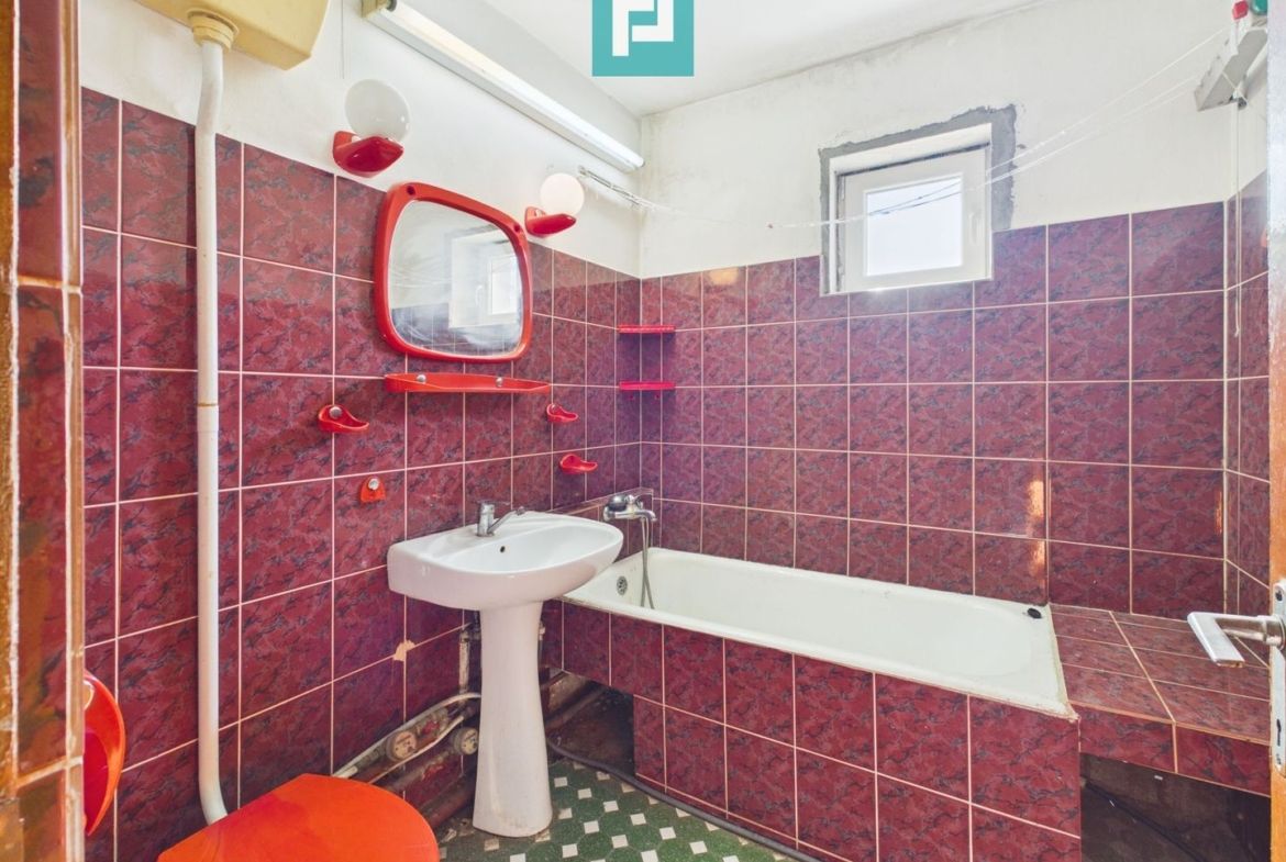 Apartament 3 camere | Decomandat | Zona Complex - foto 6