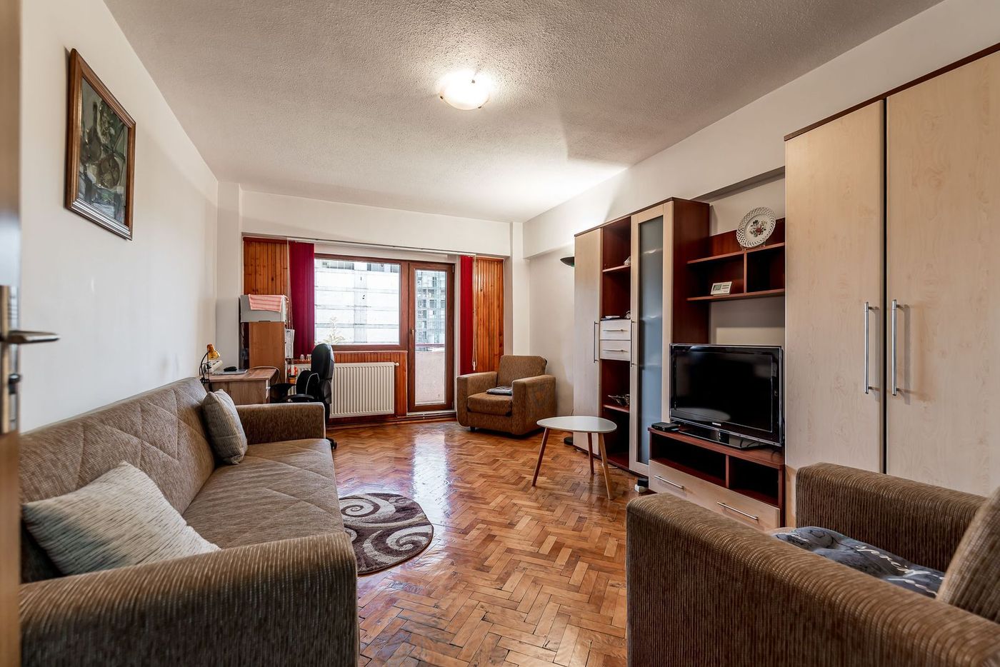 Apartament 3 camere, etaj 1,  zona Băncilor / Podgoria - foto 4