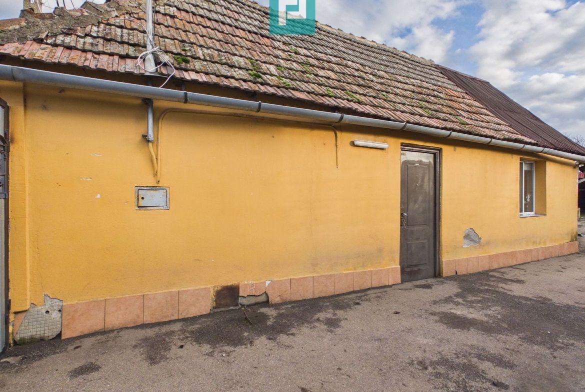 Preț redus la 64.000€! Casă/firmă Navigatorilor - foto 2