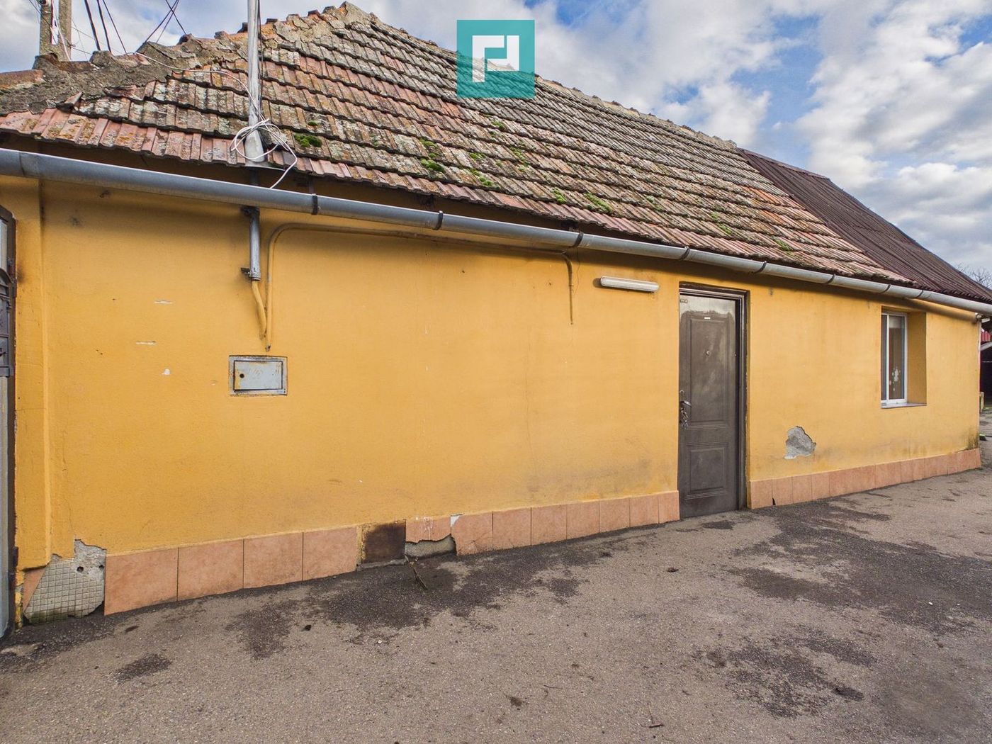 Preț redus la 64.000€! Casă/firmă Navigatorilor - foto 2